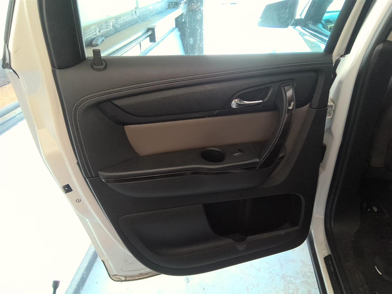 https://f005.backblazeb2.com/file/img-partshotlines-com/Inventory/EX536/Vehicle/92588_07.jpg