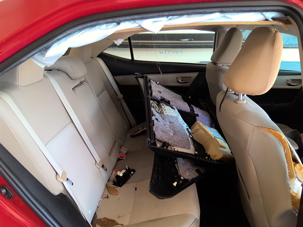 Vehicle/92728_04.jpg