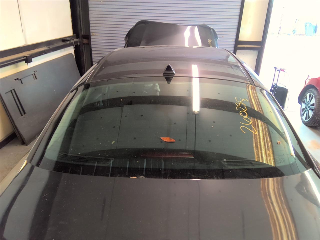Vehicle/92810_03.jpg
