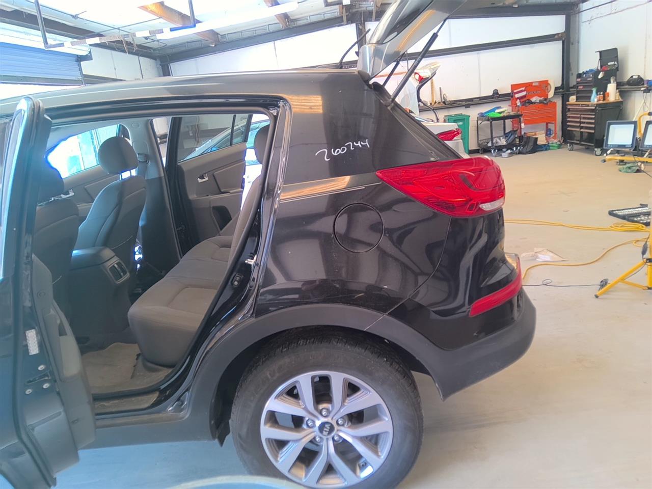 https://f005.backblazeb2.com/file/img-partshotlines-com/Inventory/EX536/Vehicle/92982_07.jpg