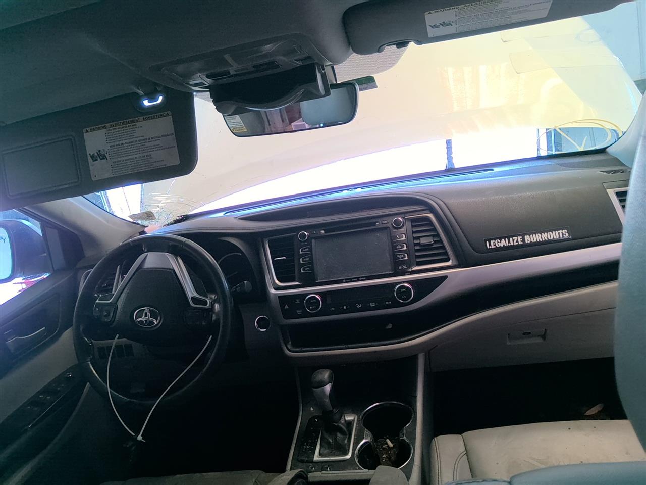 https://f005.backblazeb2.com/file/img-partshotlines-com/Inventory/EX536/Vehicle/93339_11.jpg