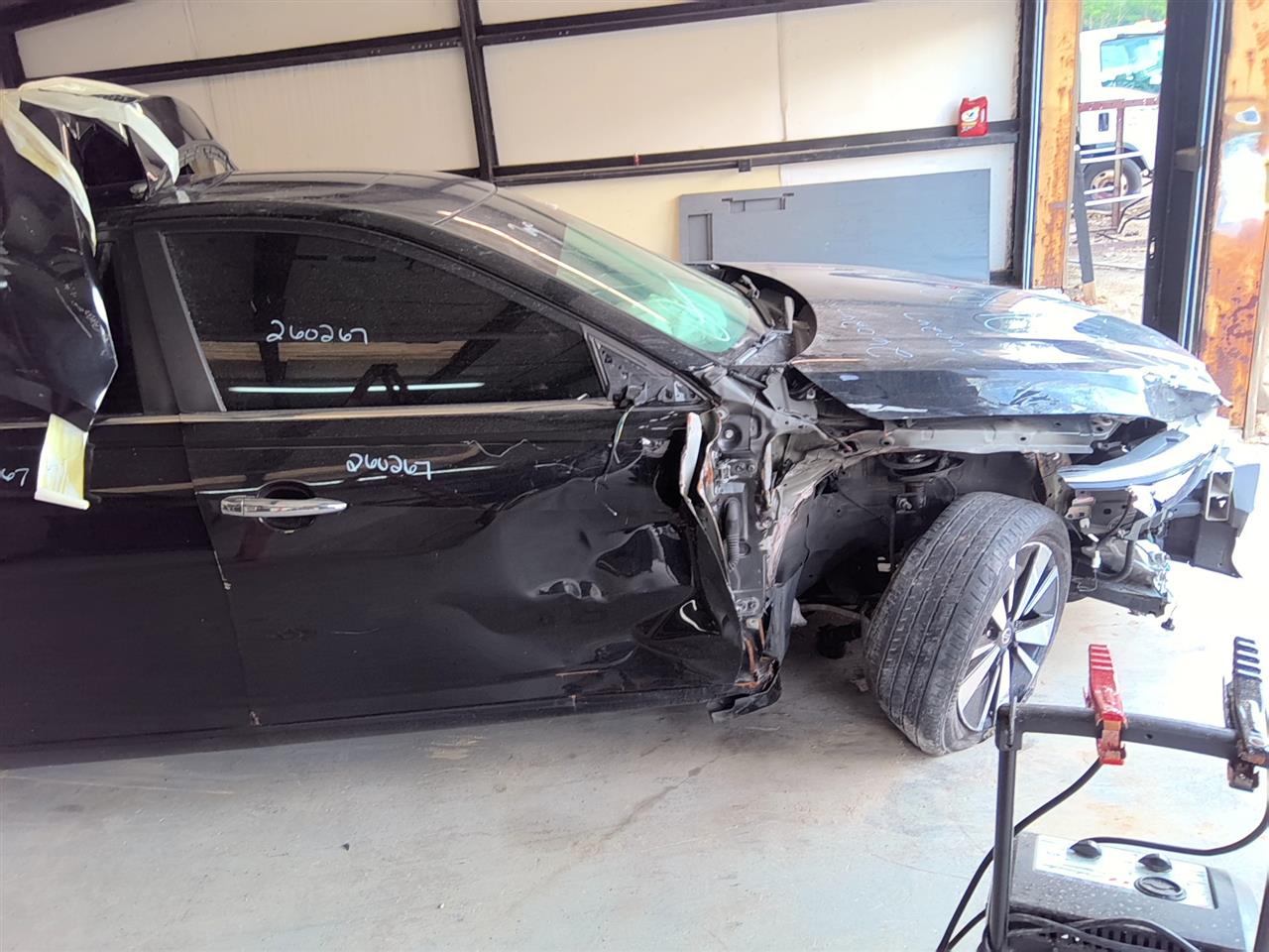 Vehicle/93496_02.jpg