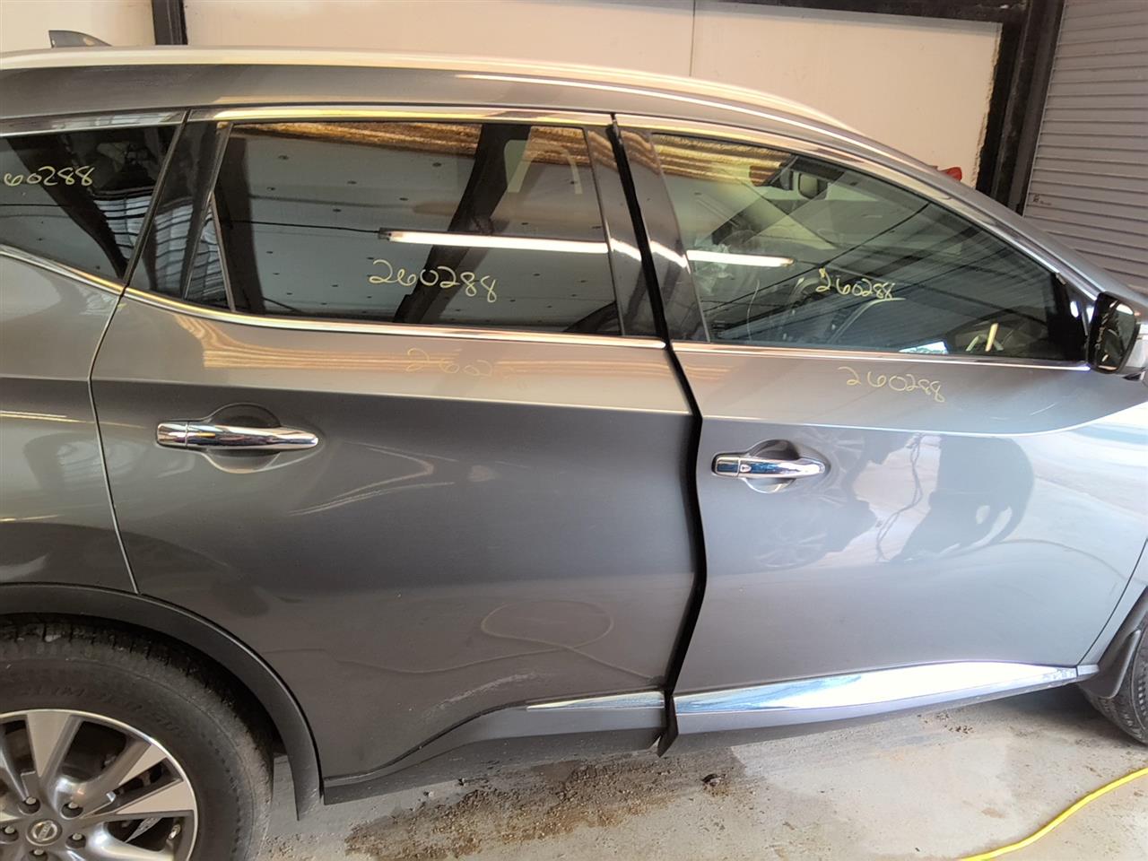 Vehicle/93755_03.jpg