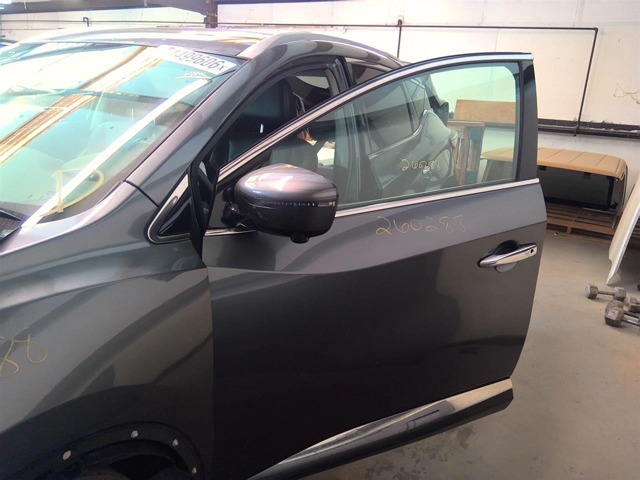 Vehicle/93755_09.jpg