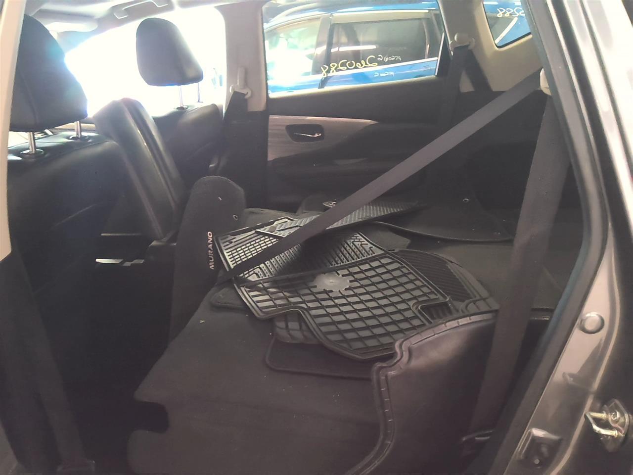 Vehicle/93755_11.jpg