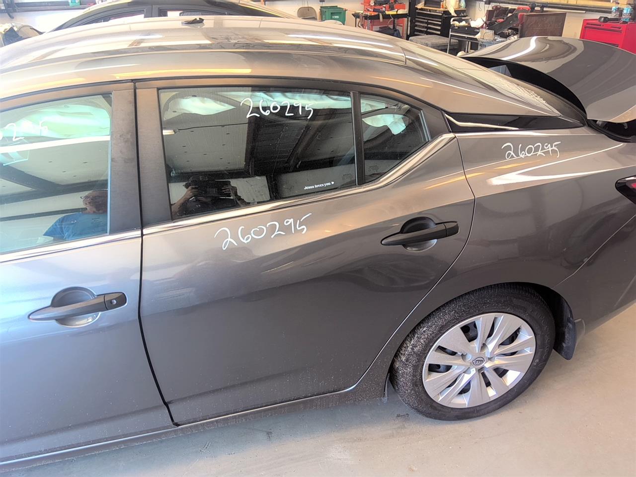Vehicle/93793_03.jpg