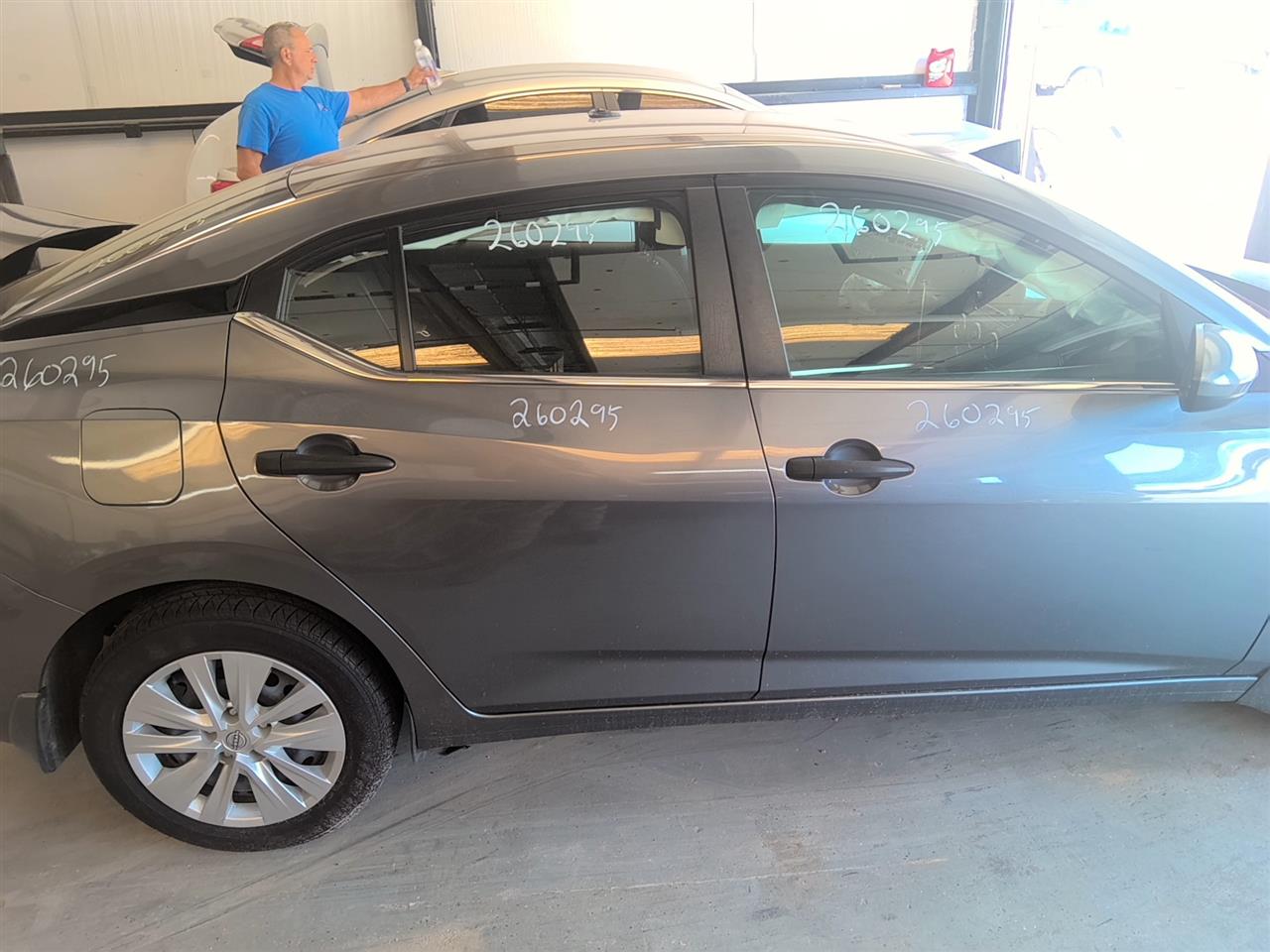 Vehicle/93793_07.jpg