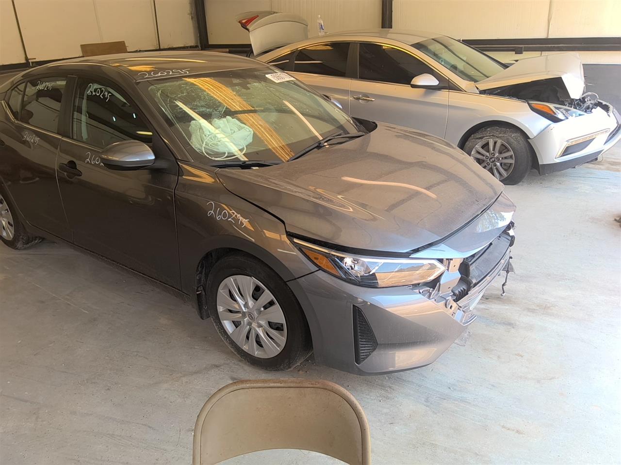 Vehicle/93793_09.jpg
