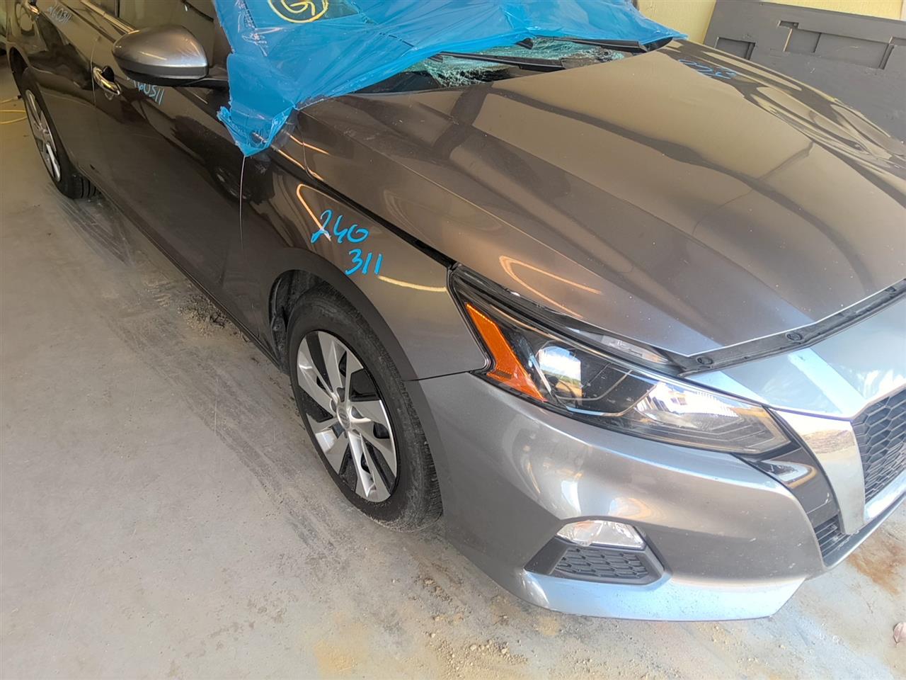 Vehicle/94370_02.jpg