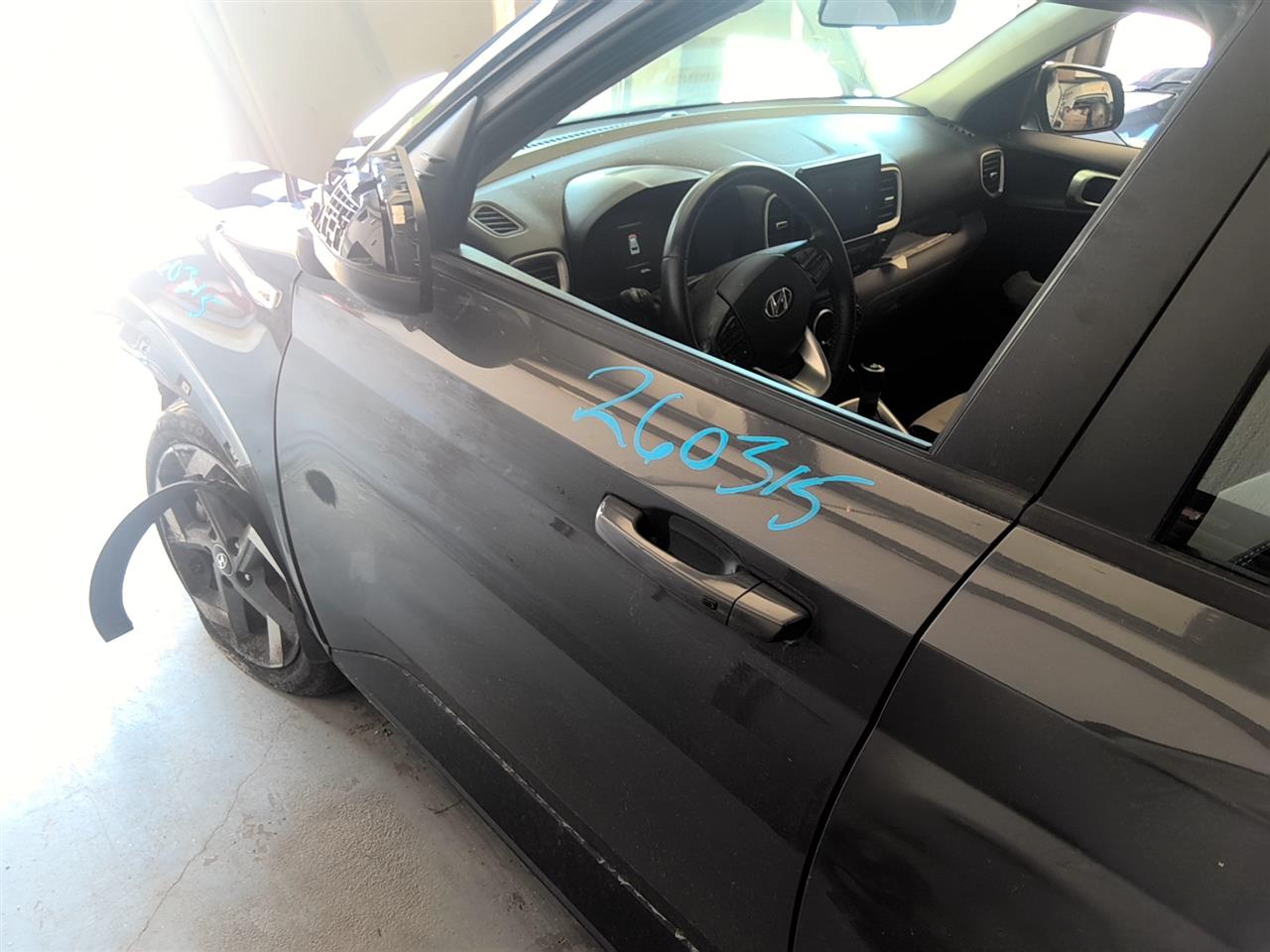 Vehicle/94512_11.jpg