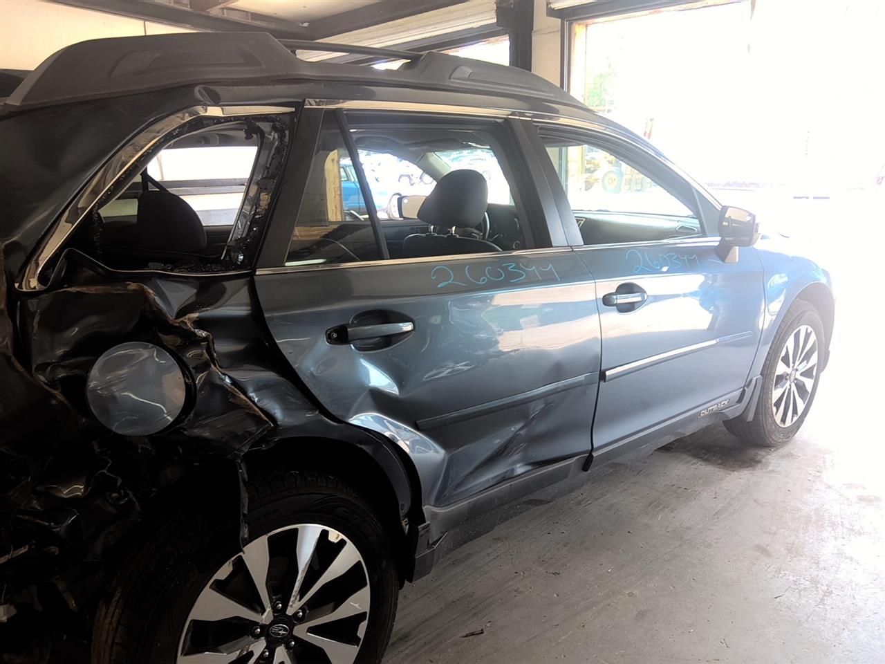 https://f005.backblazeb2.com/file/img-partshotlines-com/Inventory/EX536/Vehicle/95117_08.jpg