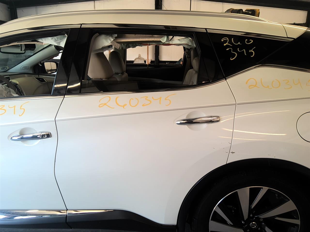 Vehicle/95118_04.jpg
