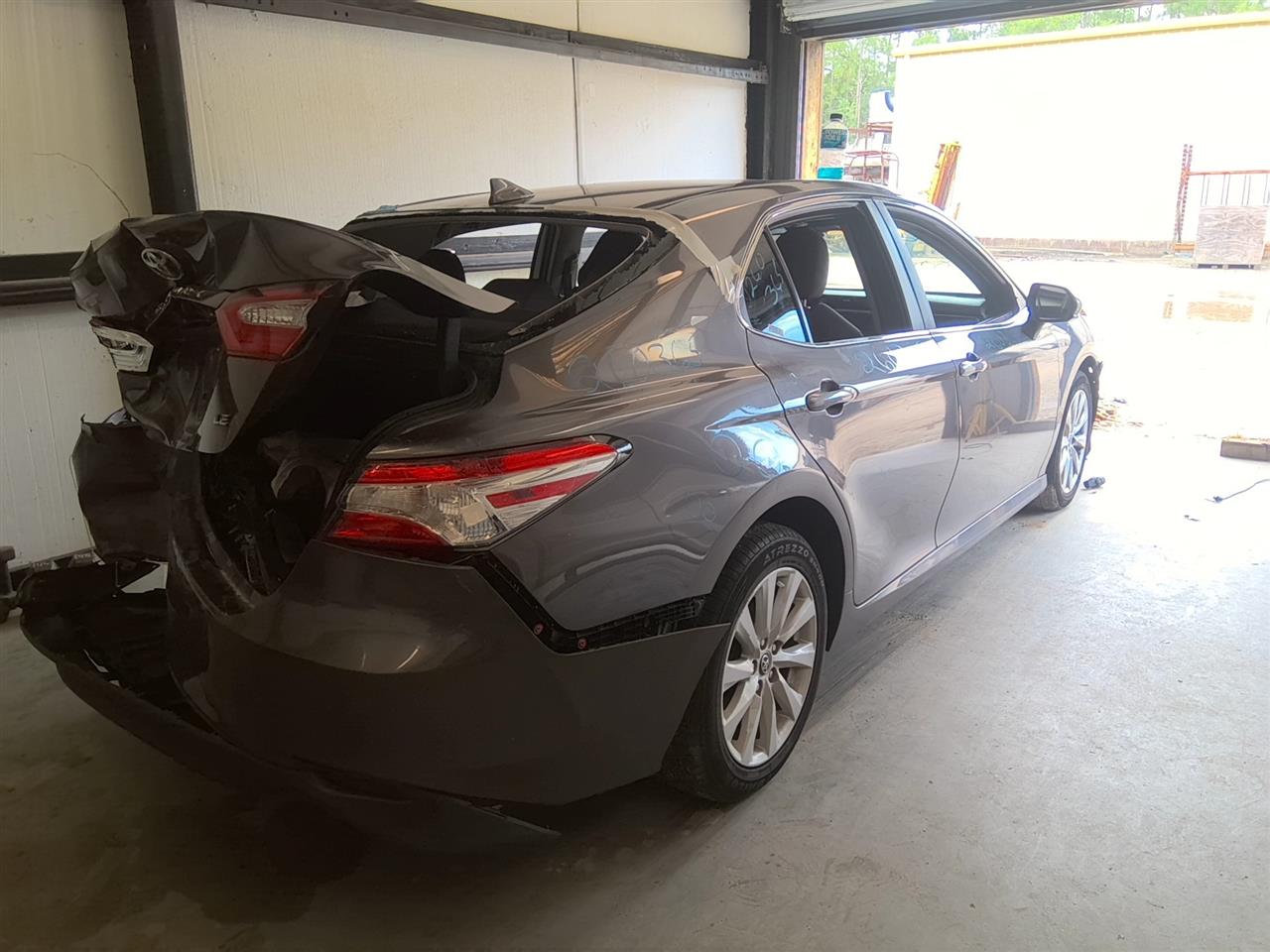 Vehicle/95694_06.jpg