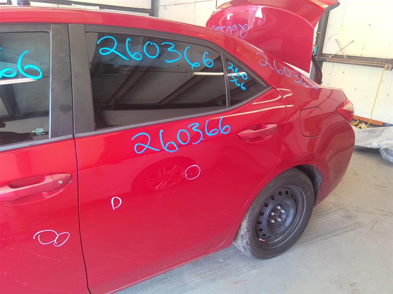 Vehicle/95715_08.jpg