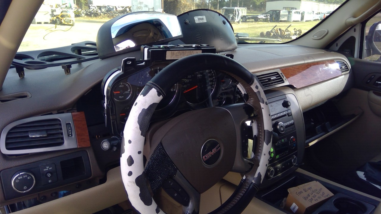 https://f005.backblazeb2.com/file/img-partshotlines-com/Inventory/EX569/Vehicle/1999_02.jpg