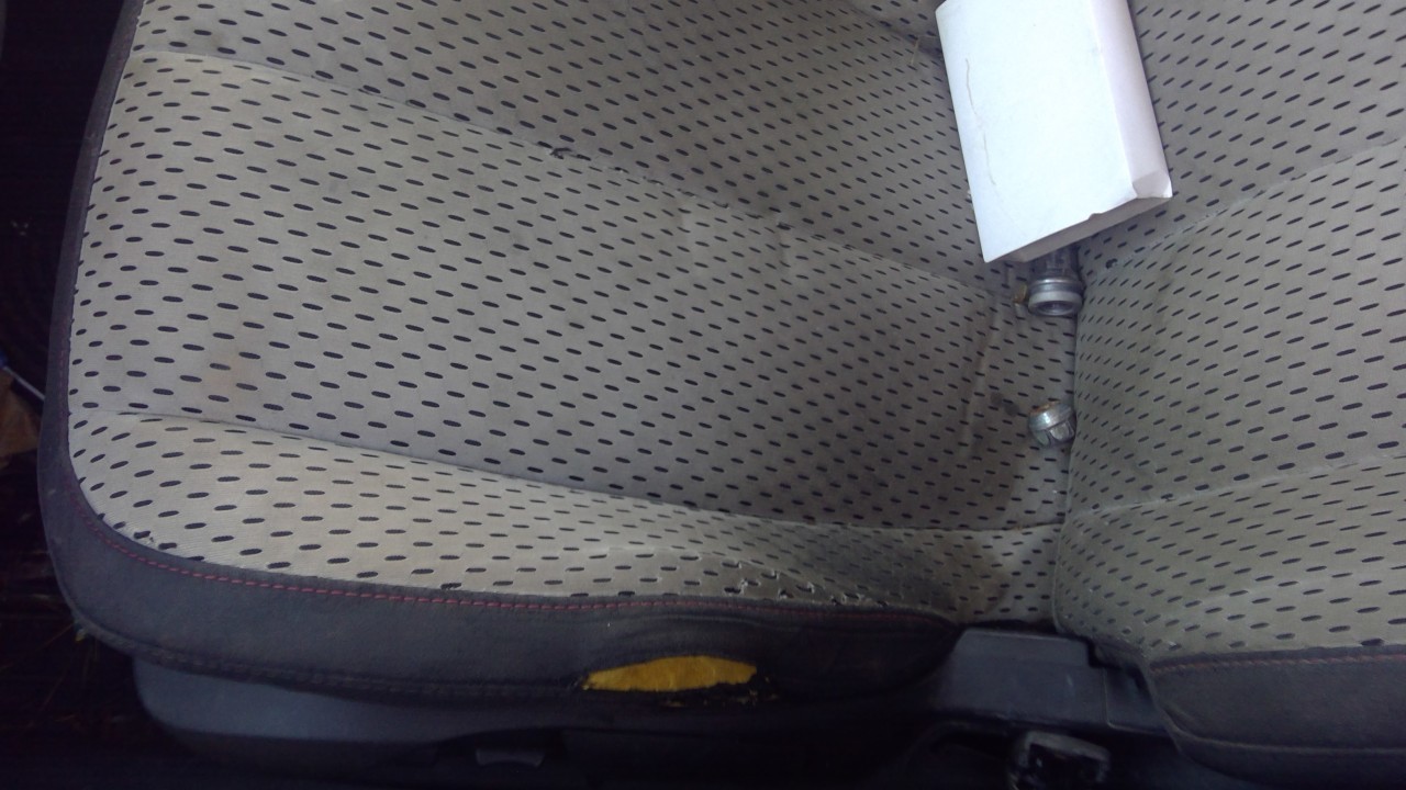 https://f005.backblazeb2.com/file/img-partshotlines-com/Inventory/EX569/Vehicle/2102_04.jpg
