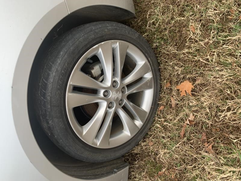 https://f005.backblazeb2.com/file/img-partshotlines-com/Inventory/EX569/Vehicle/66_04.jpg