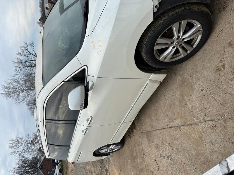 https://f005.backblazeb2.com/file/img-partshotlines-com/Inventory/EX569/Vehicle/763_05.jpg