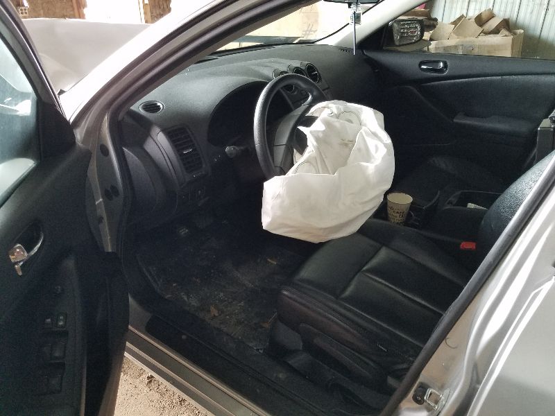 https://f005.backblazeb2.com/file/img-partshotlines-com/Inventory/EX571/Vehicle/13602_09.jpg