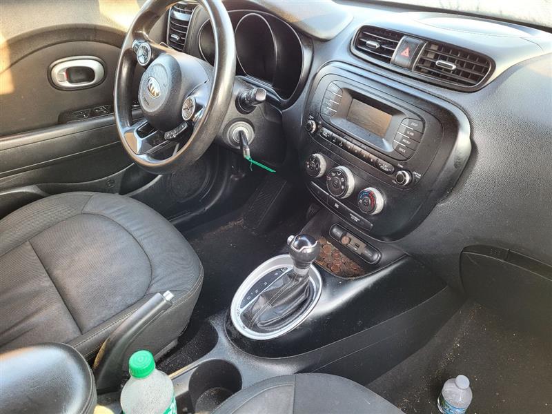 Vehicle/18504_04.jpg
