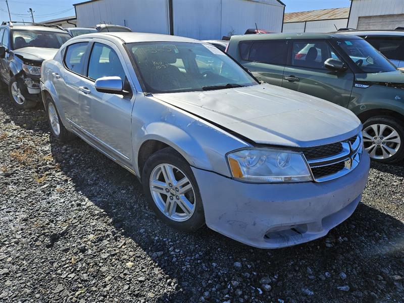 https://f005.backblazeb2.com/file/img-partshotlines-com/Inventory/EX571/Vehicle/18707_02.jpg