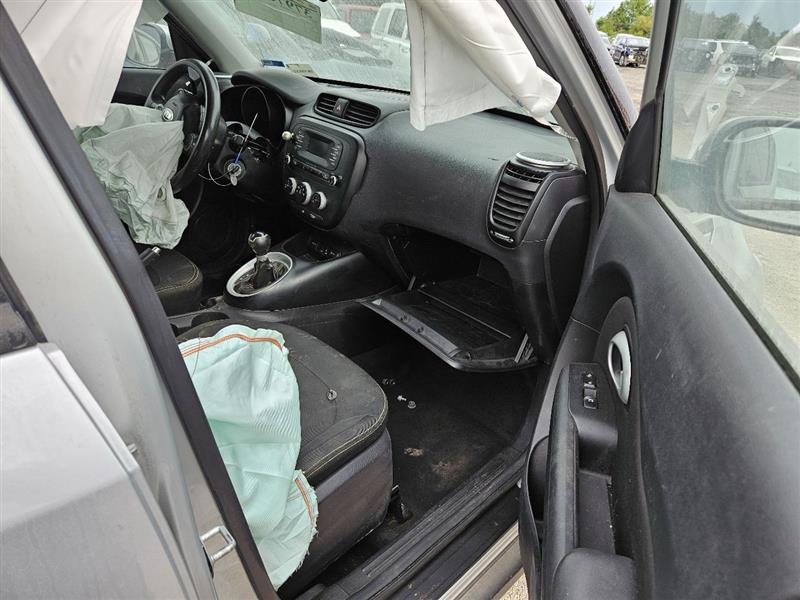 https://f005.backblazeb2.com/file/img-partshotlines-com/Inventory/EX571/Vehicle/19361_04.jpg