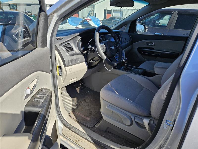 https://f005.backblazeb2.com/file/img-partshotlines-com/Inventory/EX571/Vehicle/19571_09.jpg