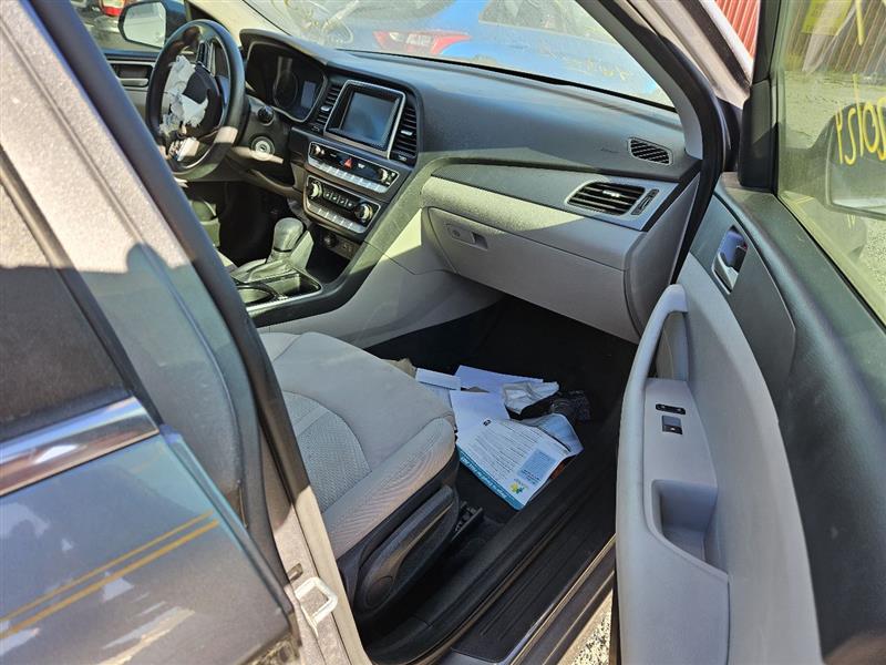 https://f005.backblazeb2.com/file/img-partshotlines-com/Inventory/EX571/Vehicle/19587_04.jpg