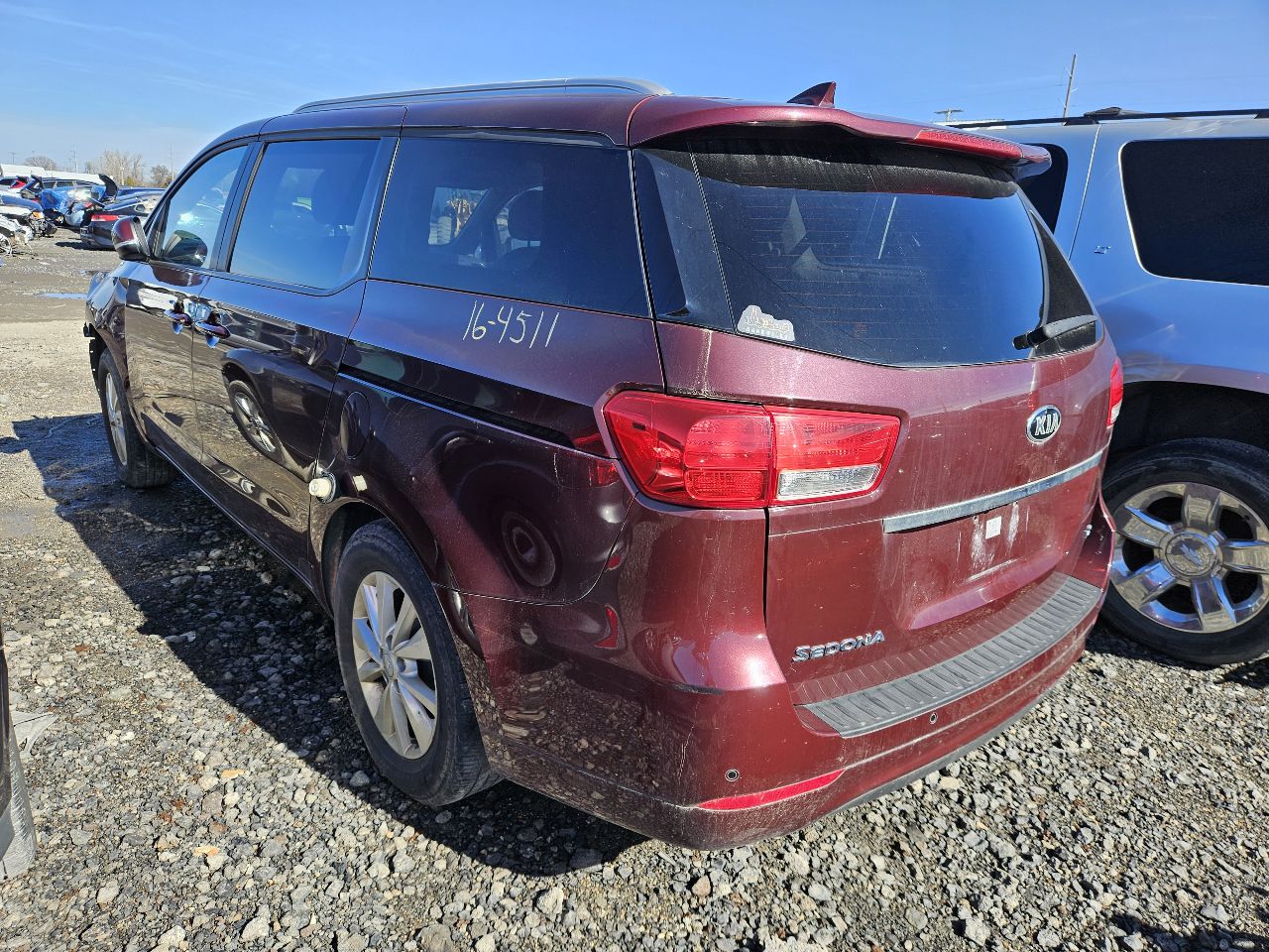 https://f005.backblazeb2.com/file/img-partshotlines-com/Inventory/EX571/Vehicle/19673_06.jpg