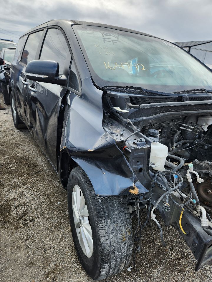 https://f005.backblazeb2.com/file/img-partshotlines-com/Inventory/EX571/Vehicle/19995_05.jpg