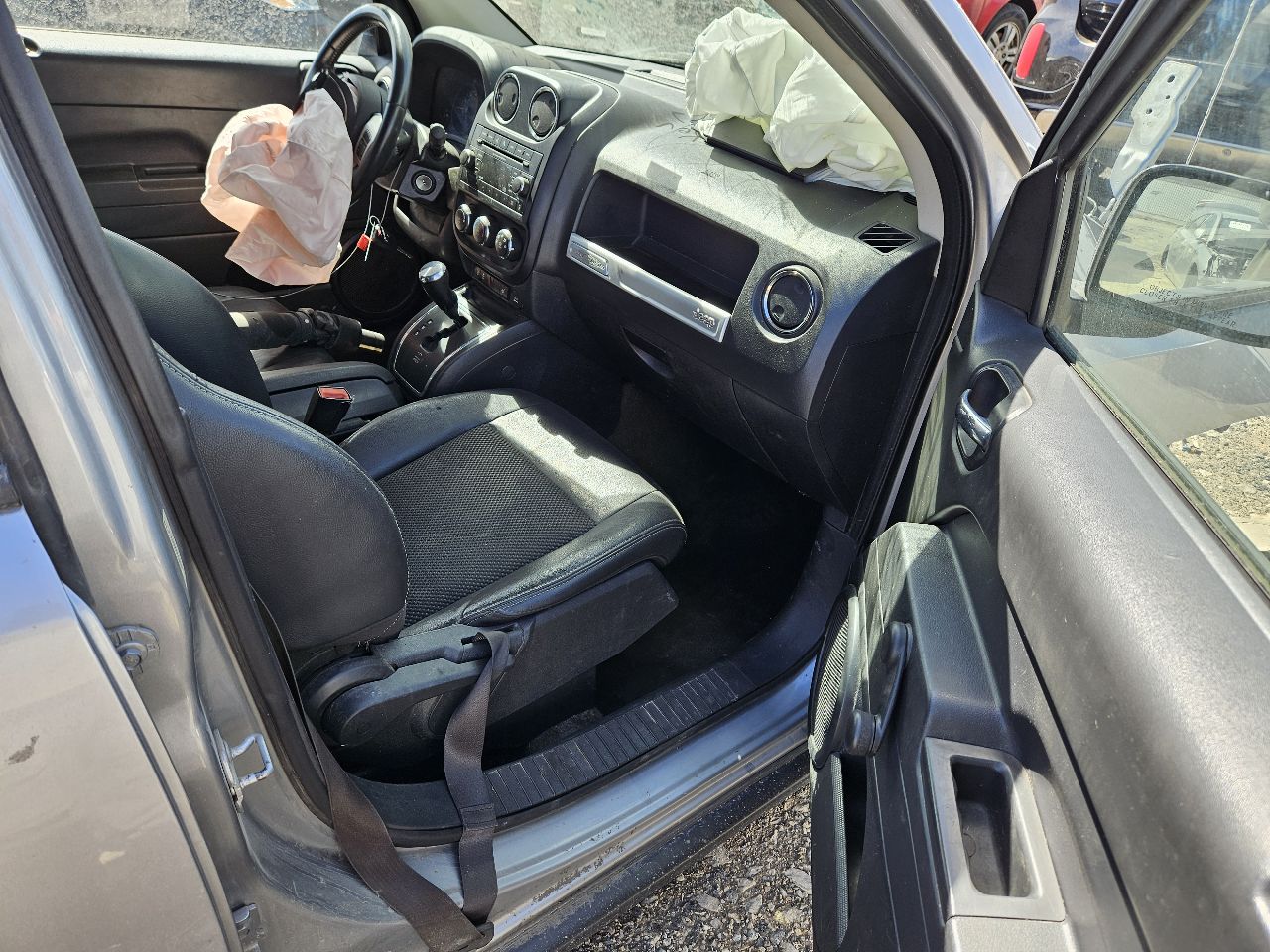 https://f005.backblazeb2.com/file/img-partshotlines-com/Inventory/EX571/Vehicle/20015_04.jpg