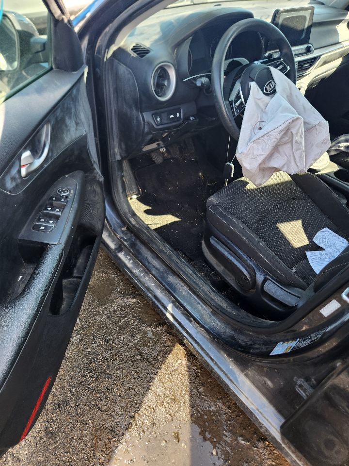 https://f005.backblazeb2.com/file/img-partshotlines-com/Inventory/EX571/Vehicle/20050_02.jpg