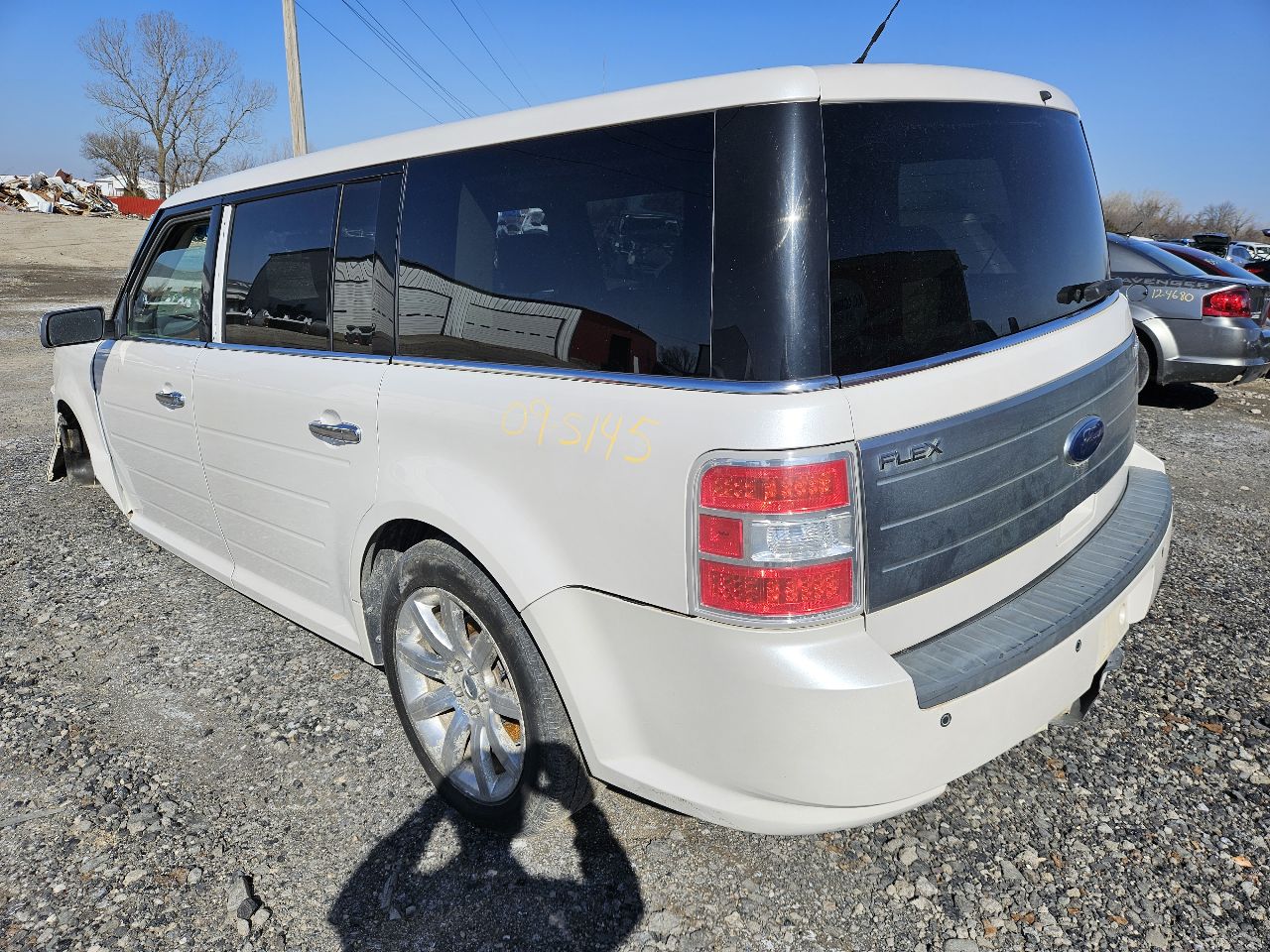 https://f005.backblazeb2.com/file/img-partshotlines-com/Inventory/EX571/Vehicle/20204_09.jpg