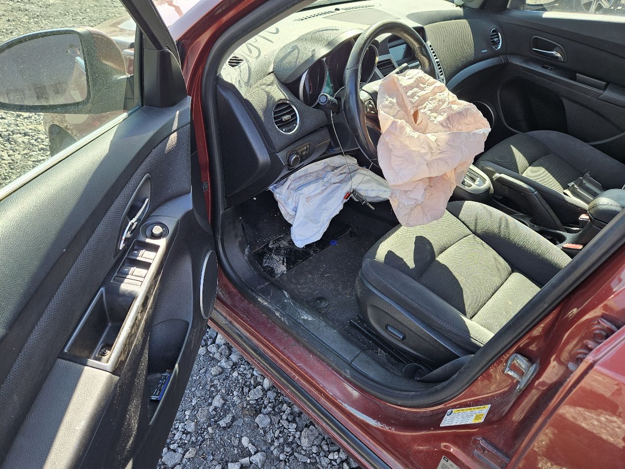 https://f005.backblazeb2.com/file/img-partshotlines-com/Inventory/EX571/Vehicle/20220_10.jpg
