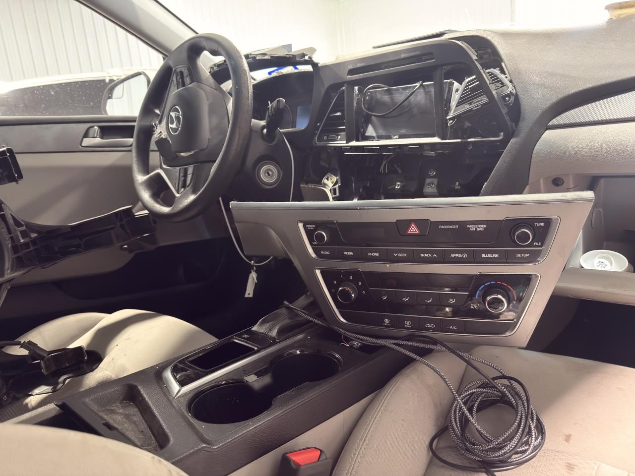 Vehicle/20456_10.jpg