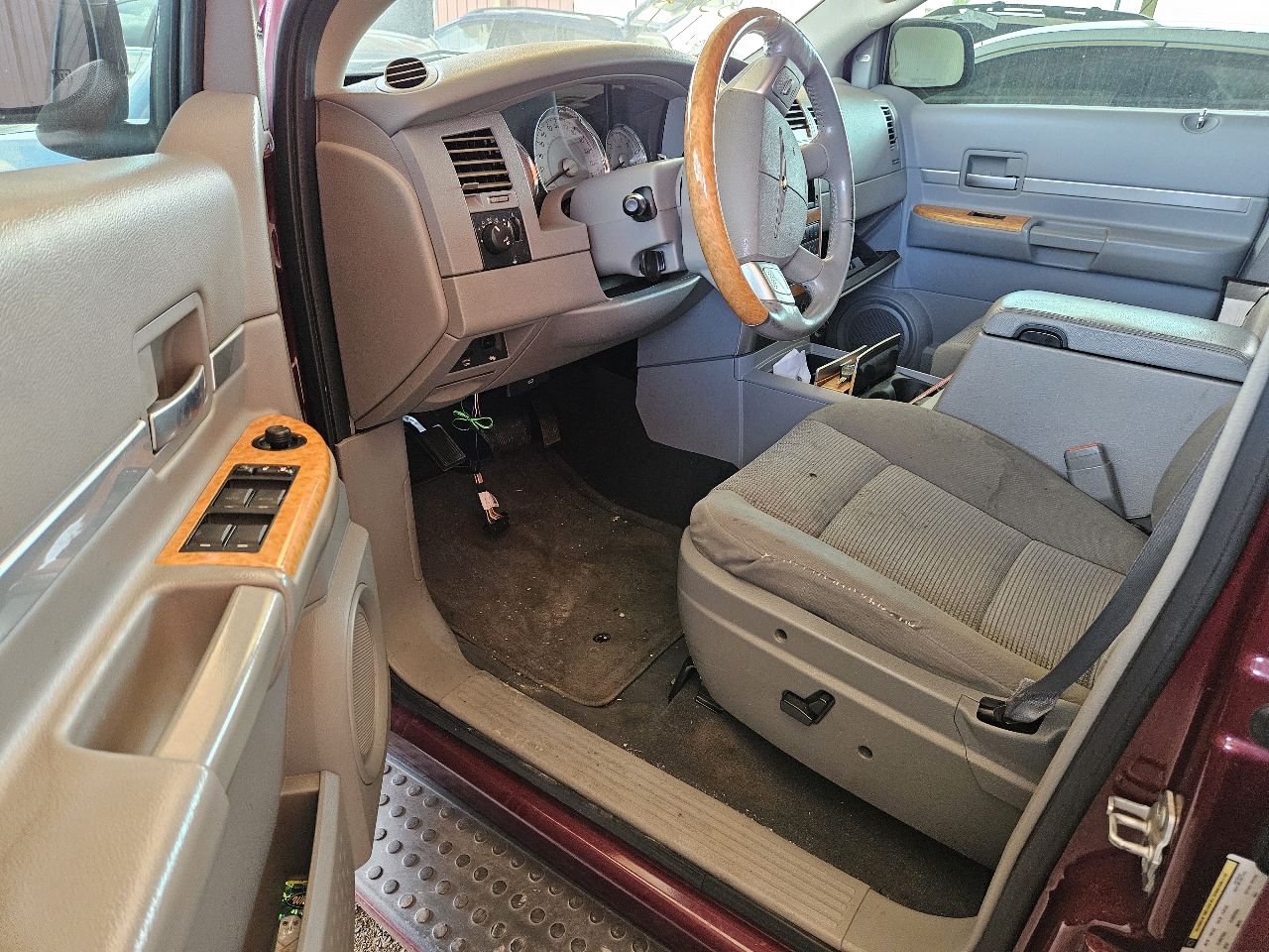 https://f005.backblazeb2.com/file/img-partshotlines-com/Inventory/EX571/Vehicle/20509_11.jpg