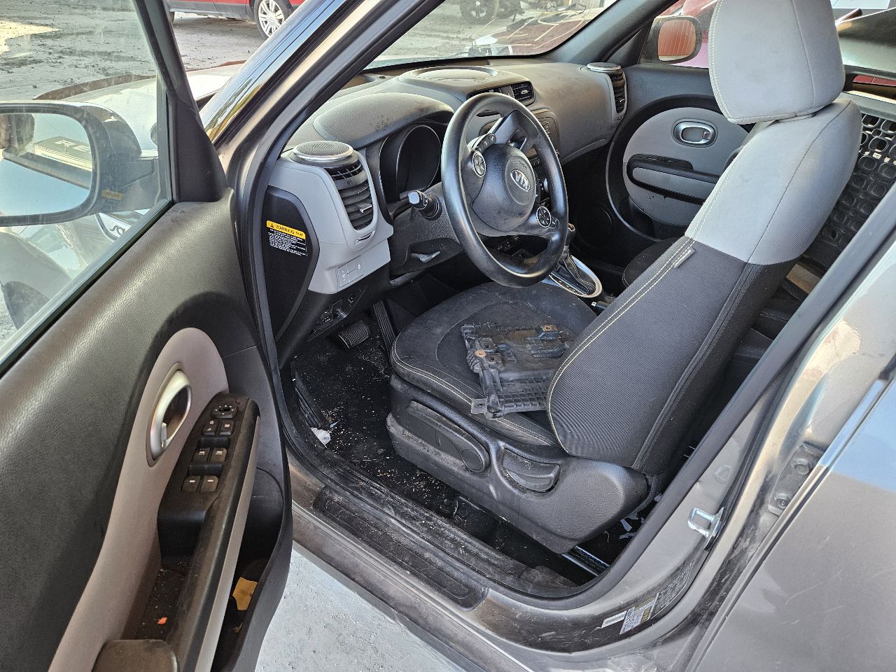 Vehicle/20589_09.jpg