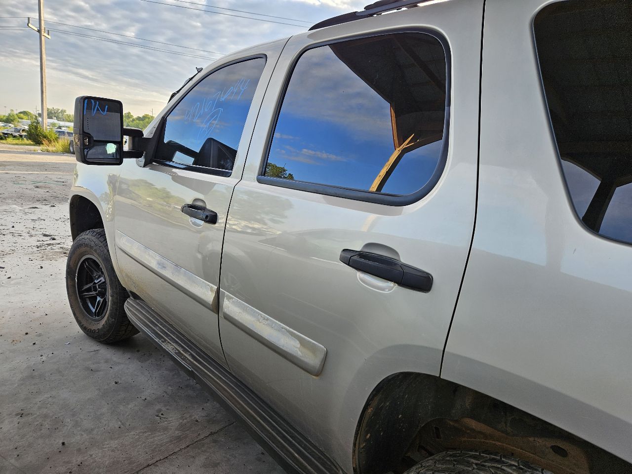 https://f005.backblazeb2.com/file/img-partshotlines-com/Inventory/EX571/Vehicle/20631_06.jpg