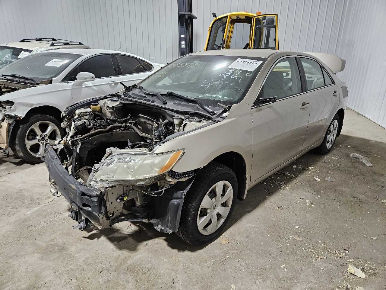 https://f005.backblazeb2.com/file/img-partshotlines-com/Inventory/EX571/Vehicle/20674_01.jpg