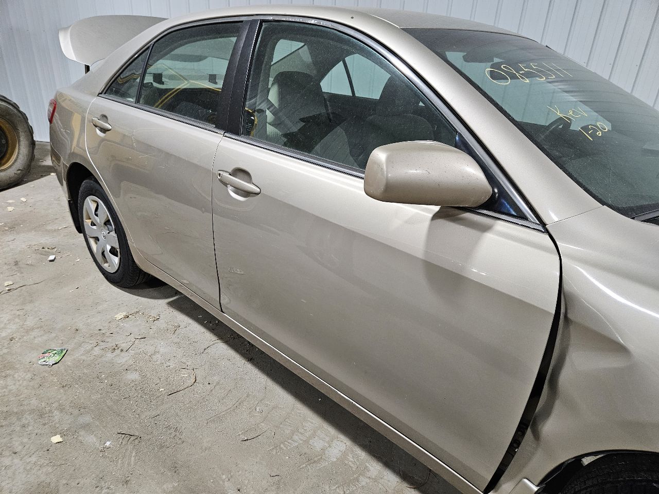 https://f005.backblazeb2.com/file/img-partshotlines-com/Inventory/EX571/Vehicle/20674_03.jpg