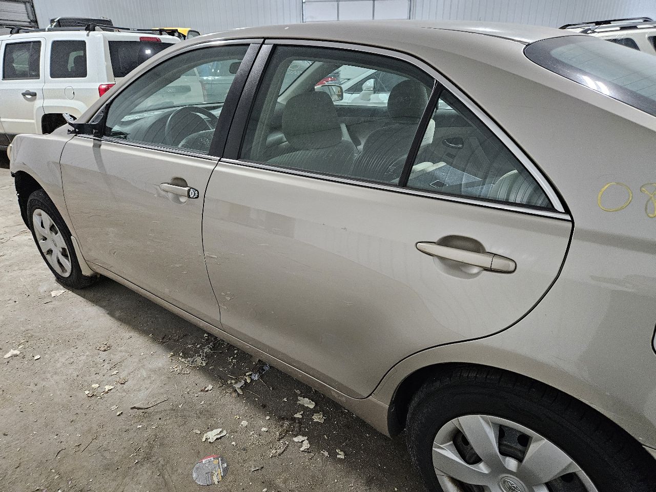 https://f005.backblazeb2.com/file/img-partshotlines-com/Inventory/EX571/Vehicle/20674_08.jpg