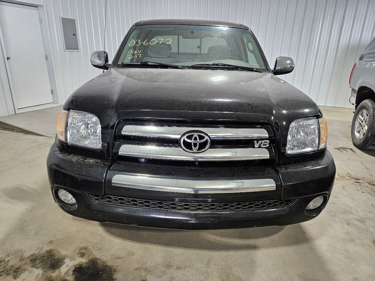 https://f005.backblazeb2.com/file/img-partshotlines-com/Inventory/EX571/Vehicle/21081_02.jpg