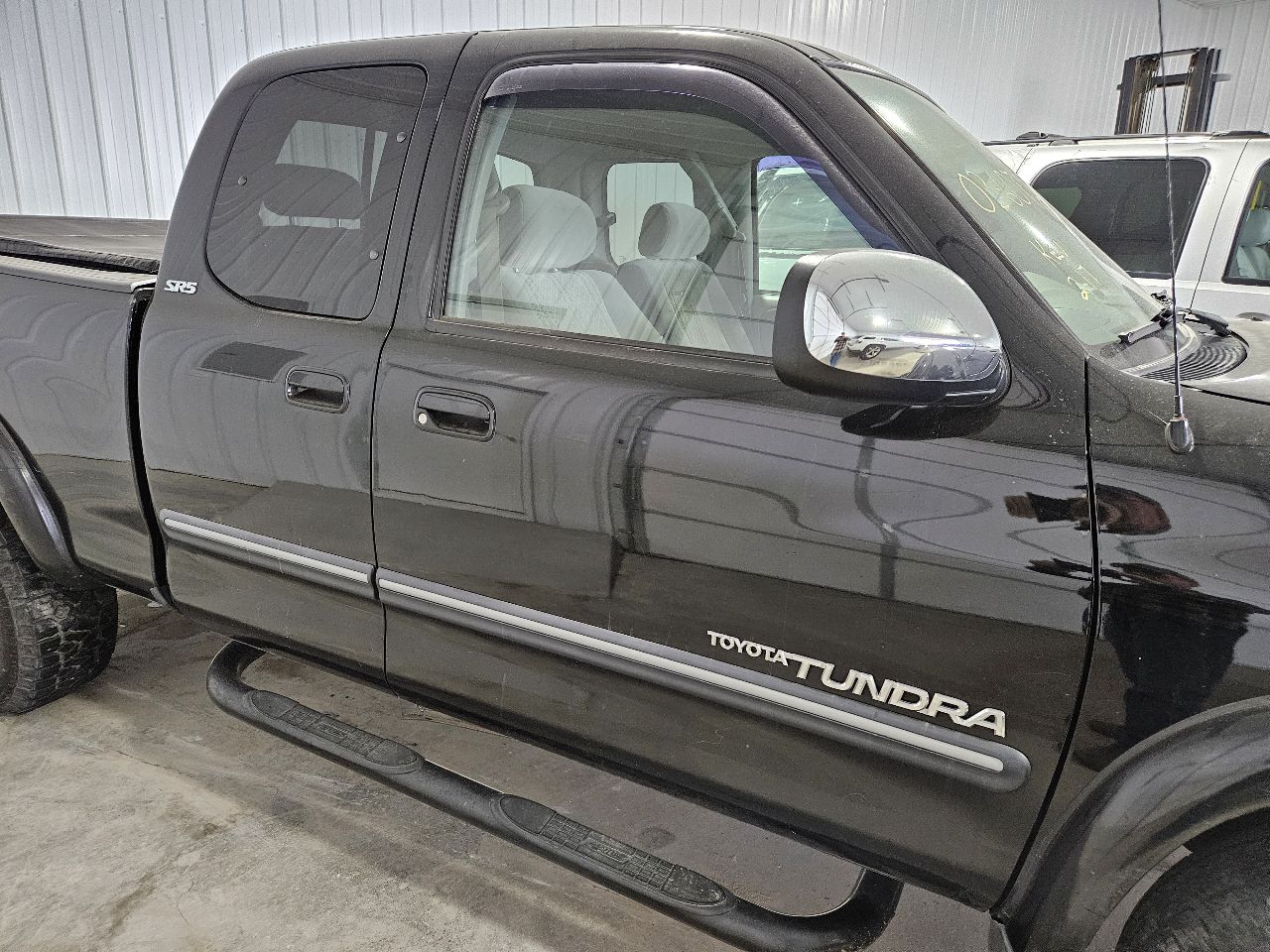 https://f005.backblazeb2.com/file/img-partshotlines-com/Inventory/EX571/Vehicle/21081_04.jpg
