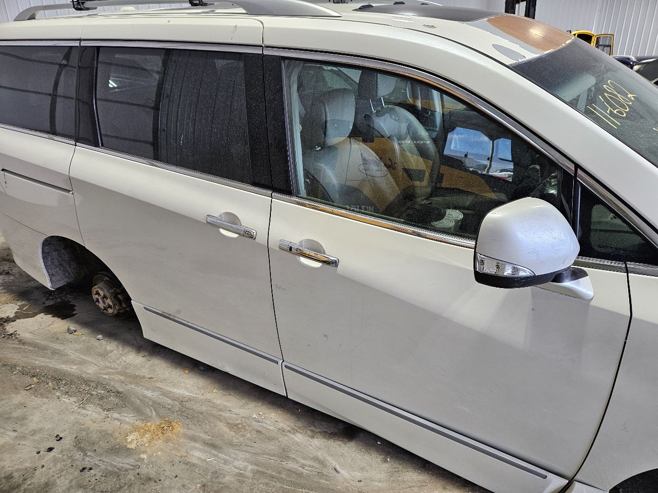 https://f005.backblazeb2.com/file/img-partshotlines-com/Inventory/EX571/Vehicle/21096_03.jpg