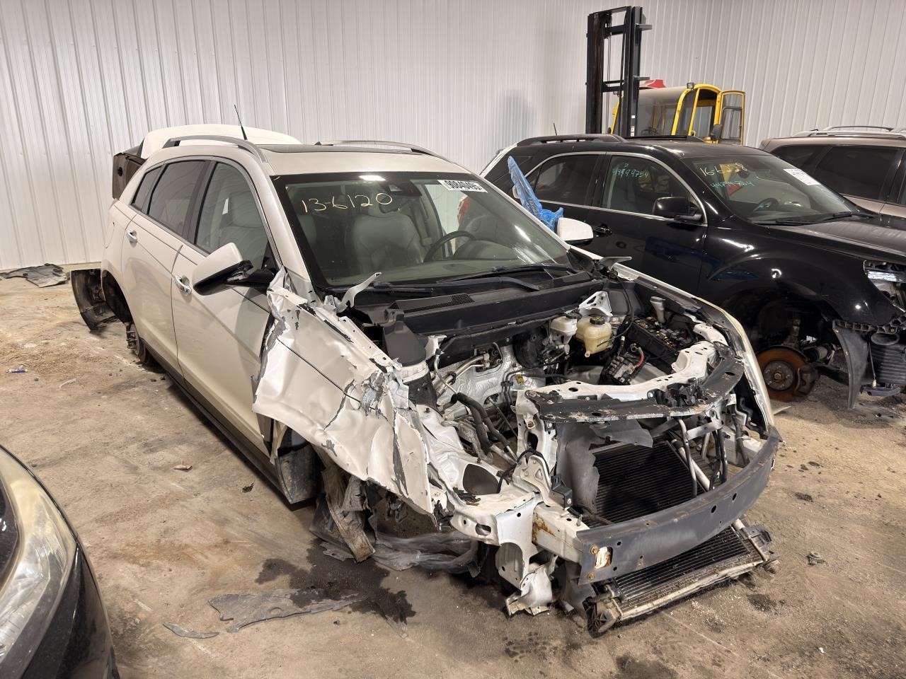 https://f005.backblazeb2.com/file/img-partshotlines-com/Inventory/EX571/Vehicle/21148_01.jpg