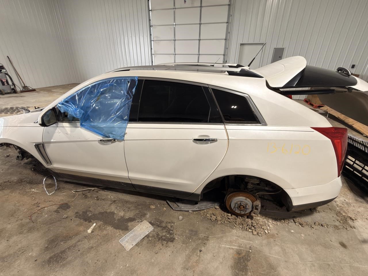 https://f005.backblazeb2.com/file/img-partshotlines-com/Inventory/EX571/Vehicle/21148_03.jpg