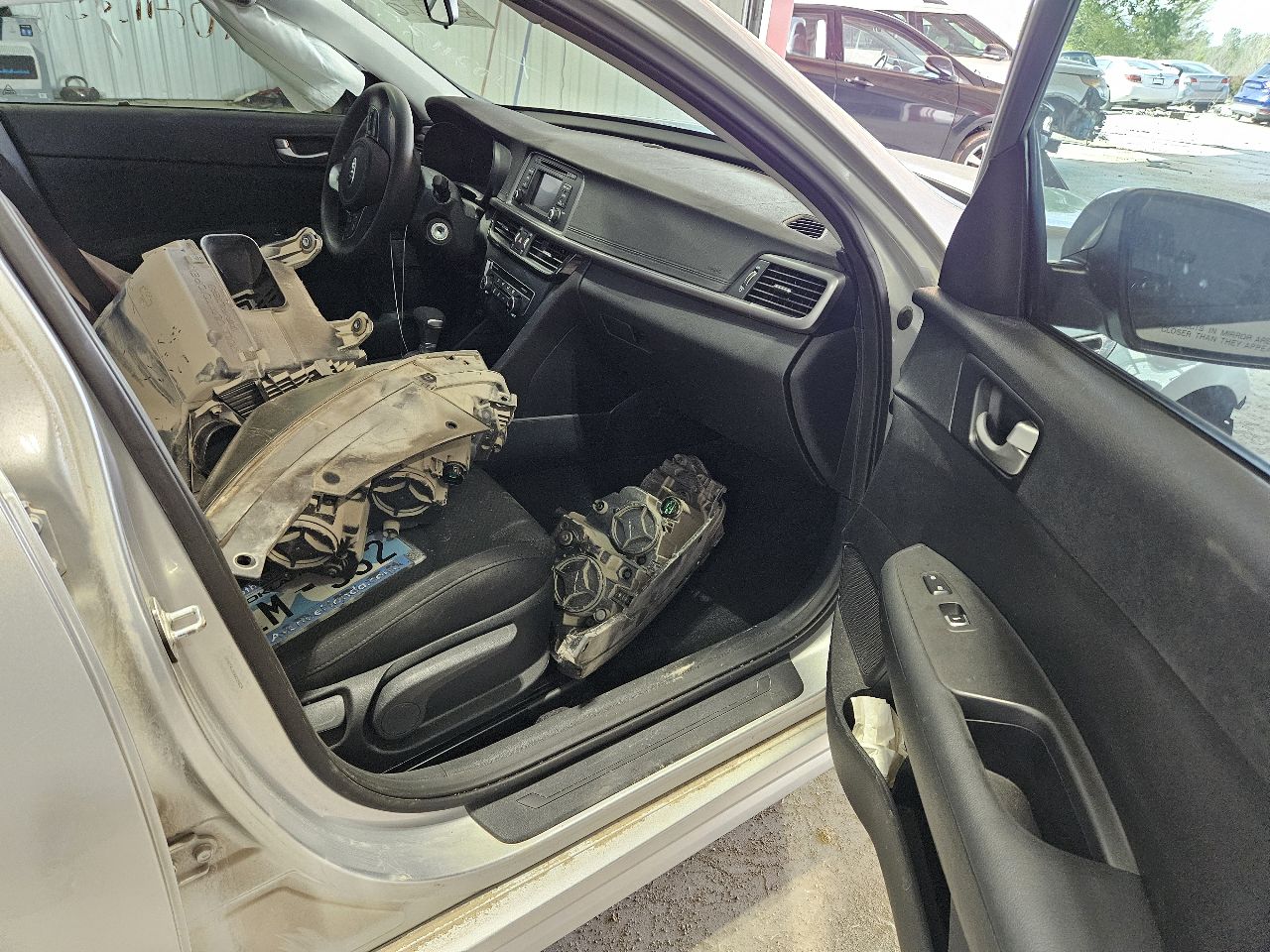 Vehicle/21232_05.jpg