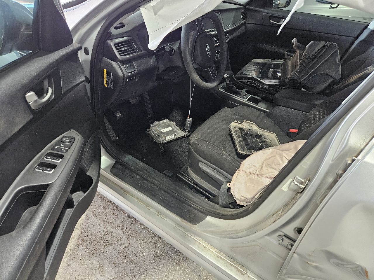 Vehicle/21232_11.jpg