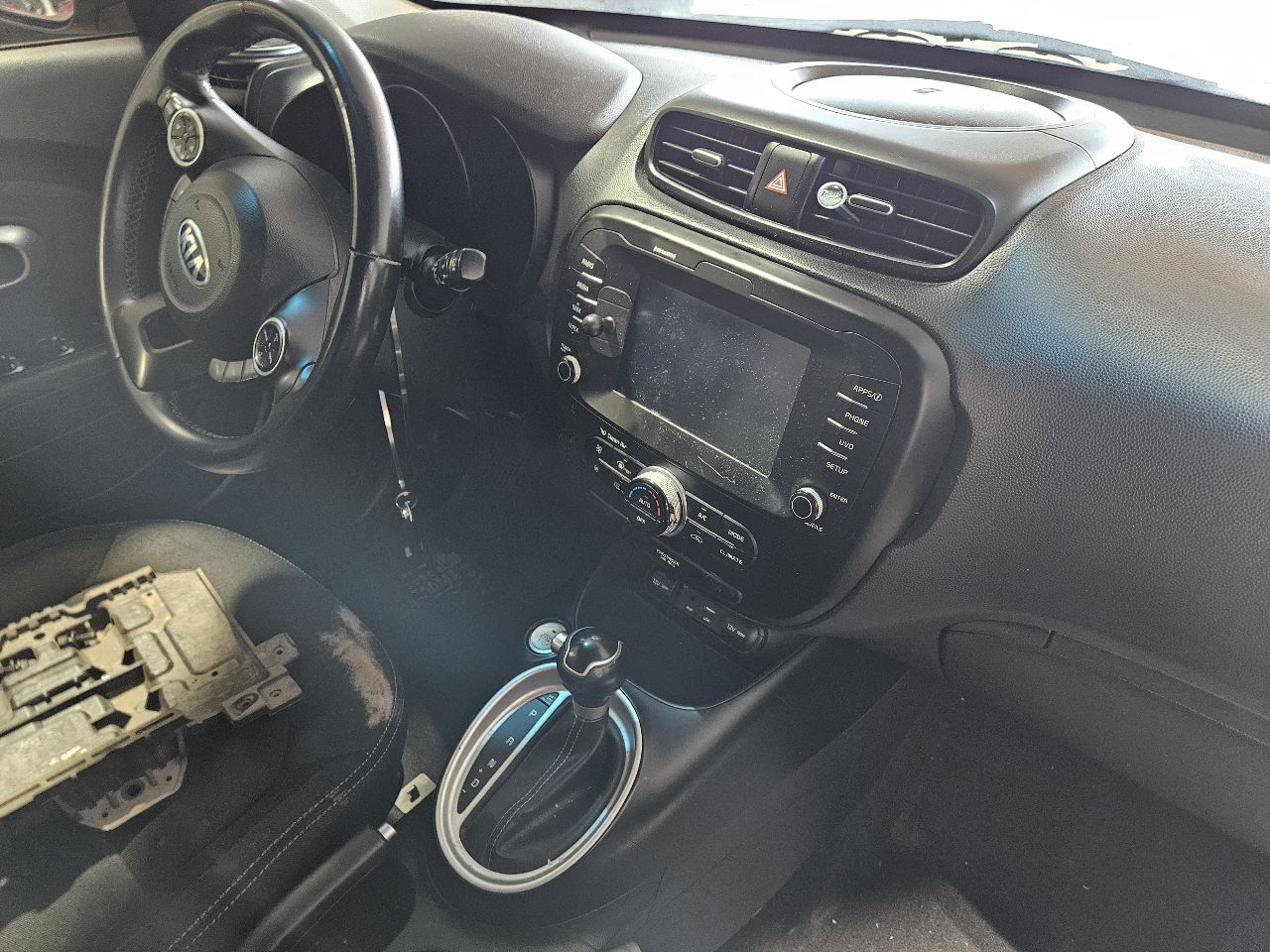 Vehicle/21258_06.jpg