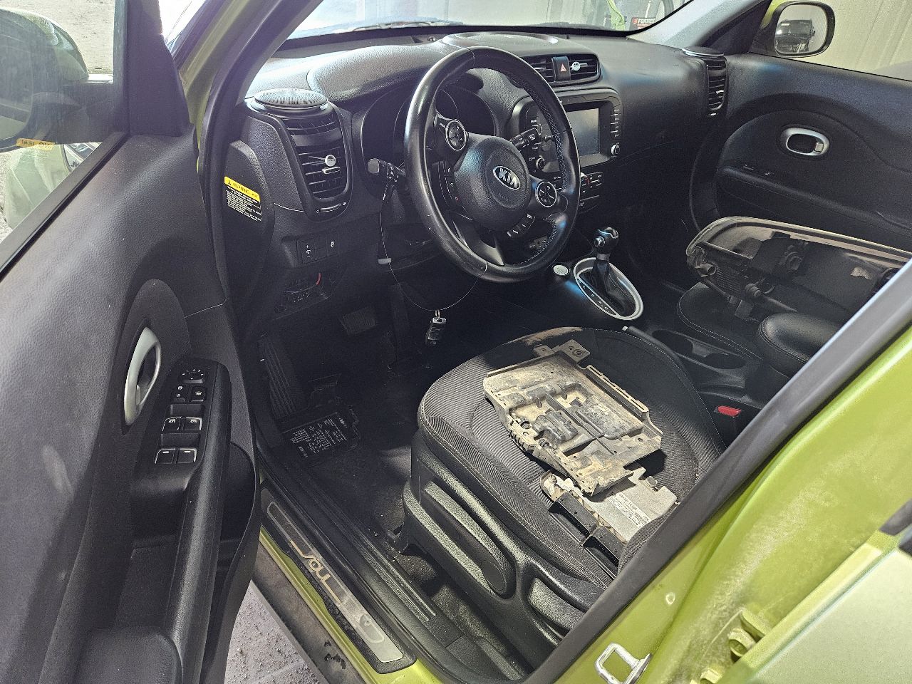 Vehicle/21258_11.jpg